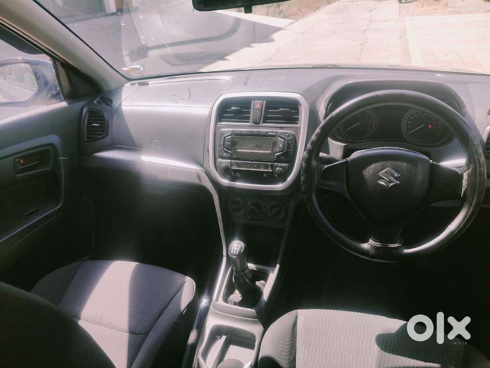 Maruti Suzuki Brezza Vdi, 2017, Diesel