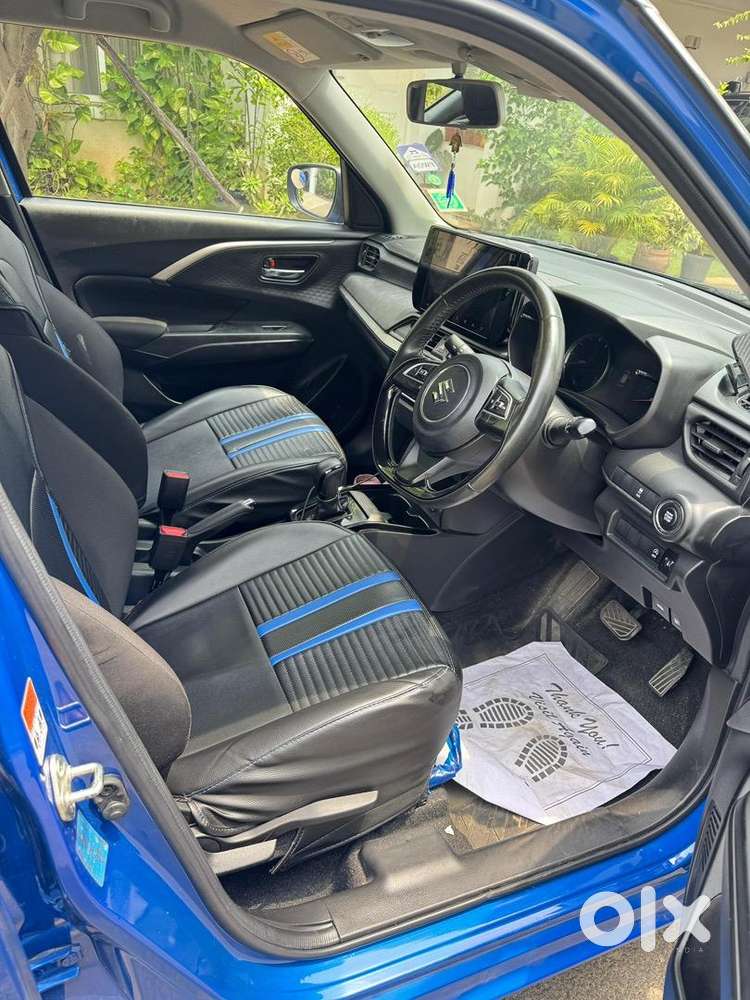 2024 Swift Zxi Plus Dual-tone Blue  Warranty Till 2030  19k Km