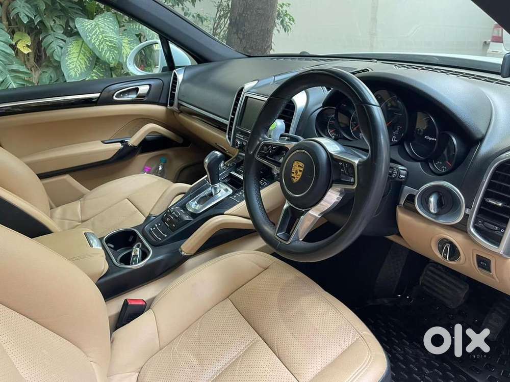Porsche Cayenne 2016 Diesel Good Condition