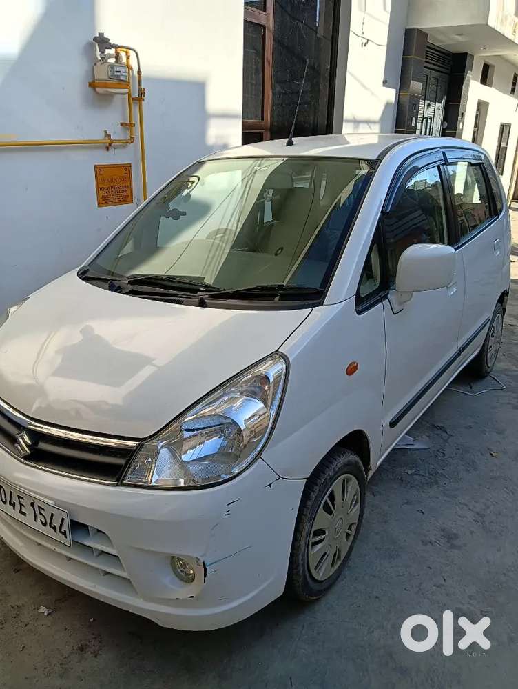 Maruti Suzuki Zen Estilo 2012