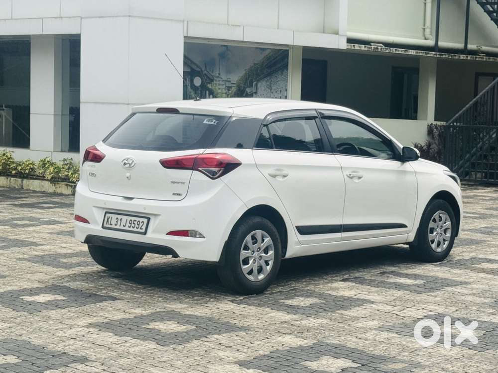 Hyundai Elite I20 1.2 Sportz Plus Vtvt, 2016, Petrol