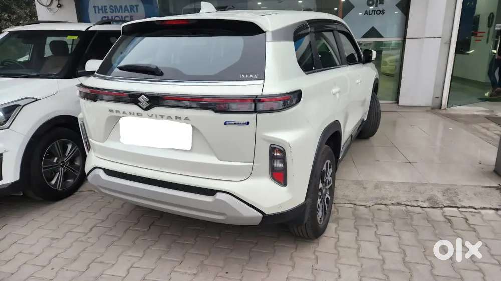 Maruti Suzuki Grand Vitara 2023 Petrol Manual 40000 Km Driven