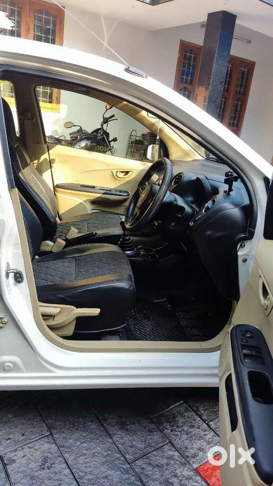 Honda Brio 2015 Petrol Well Maintained