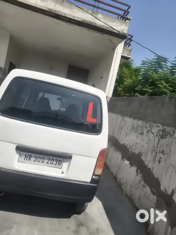 Maruti Suzuki Eeco 2016