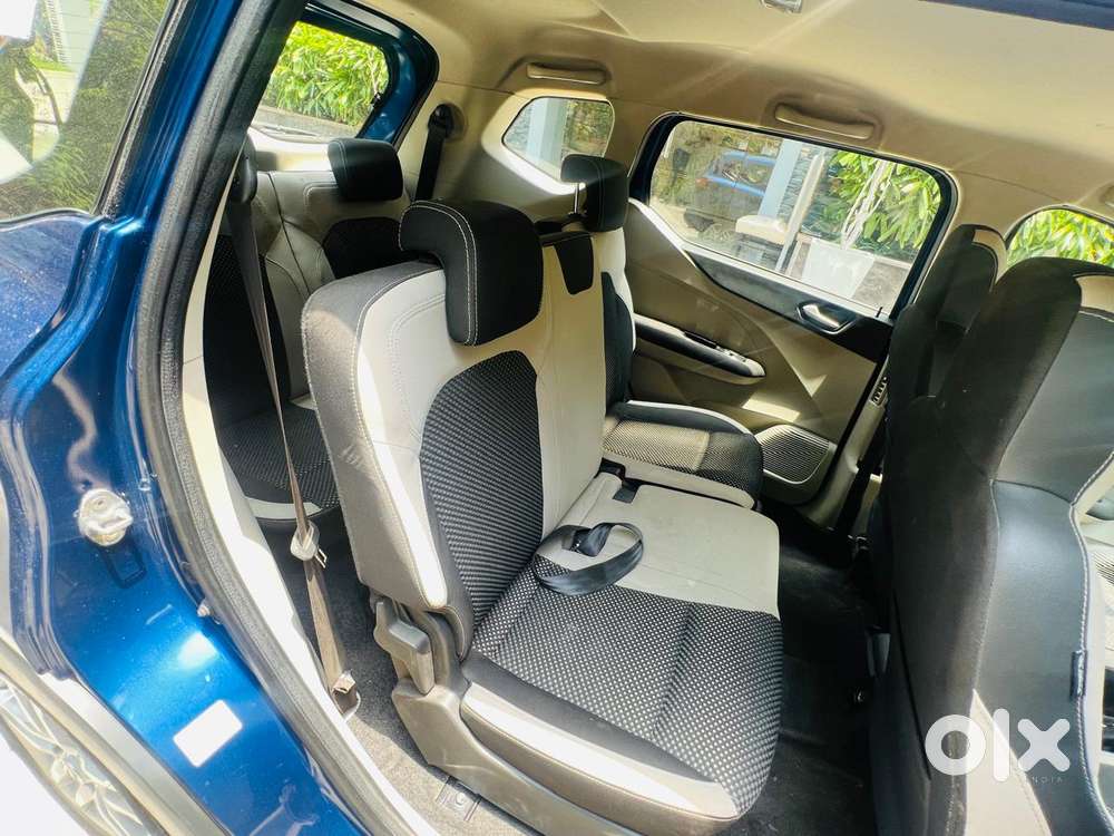 Renault Triber Rxz, 2020, Petrol