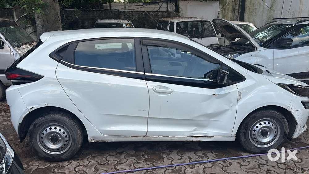 Tata Altroz 1.2 Xe, 2021, Diesel