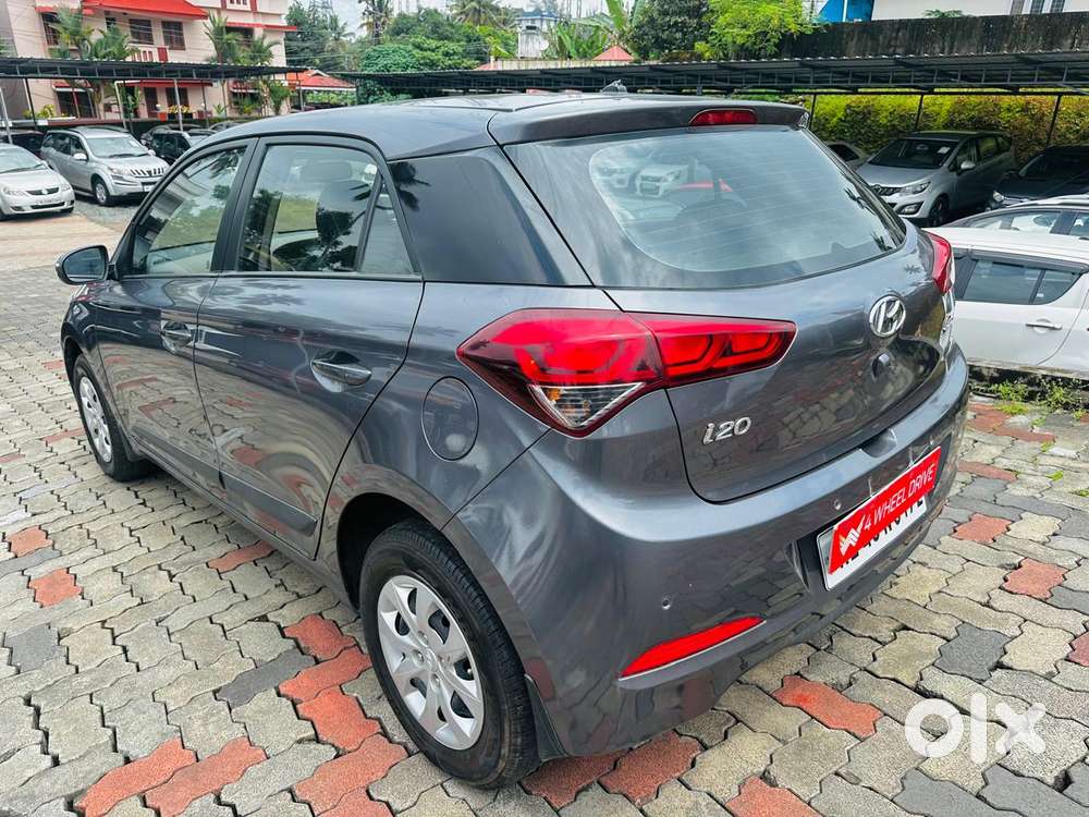 Hyundai Elite I20 Sportz (o) 1.2, 2017, Petrol