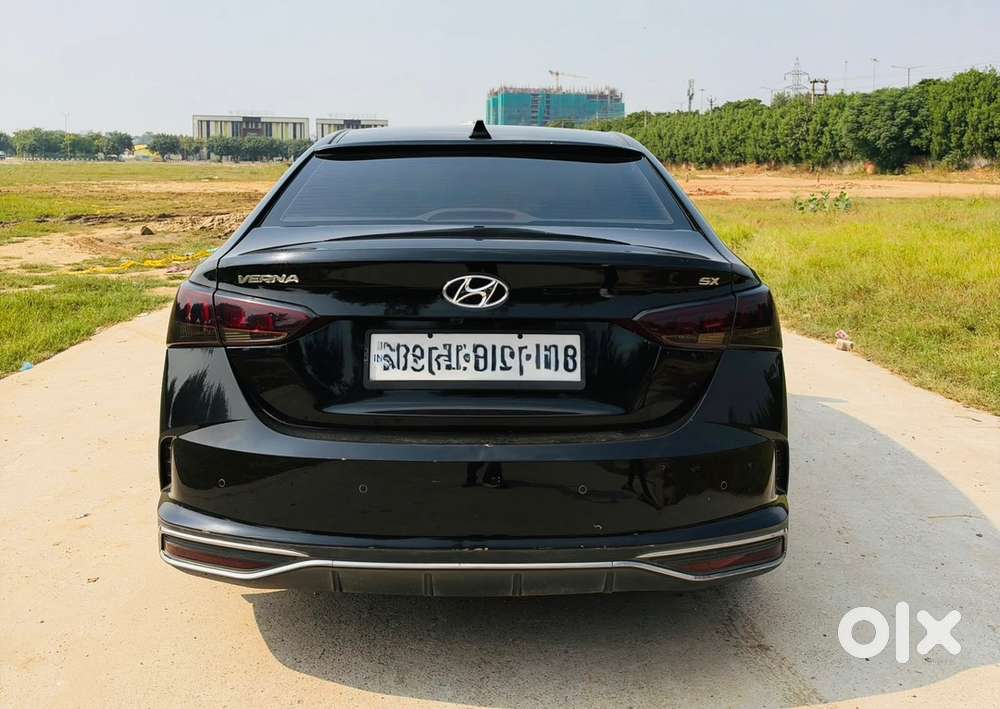 Hyundai Verna Petrol 2022 Sx Manual