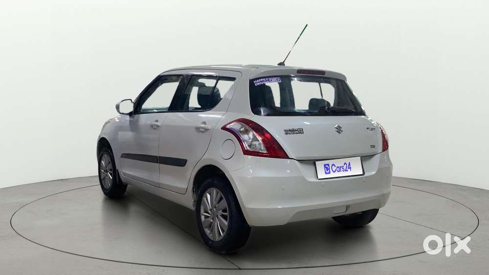 Maruti Suzuki Swift Zxi, 2015, Petrol