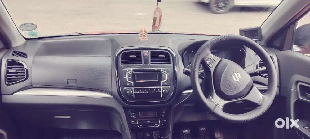 Maruti Suzuki Vitara Brezza Zdi 2017 In Red And Black Dual Tone.