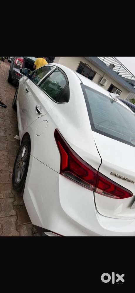 Hyundai Fluidic Verna 2019