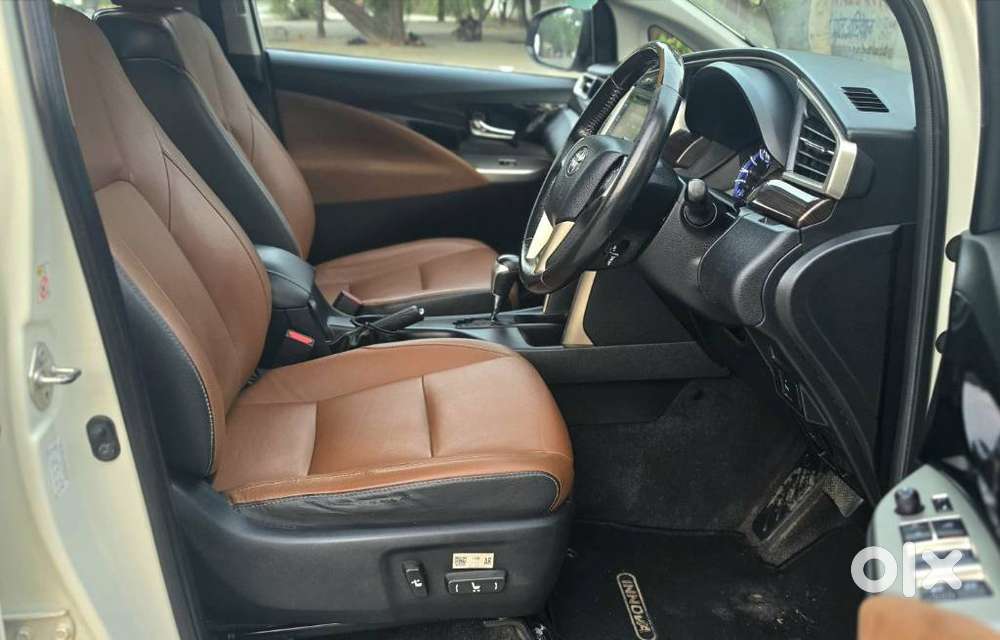 Toyota Innova Crysta 2.7 Zx At, 2019, Petrol
