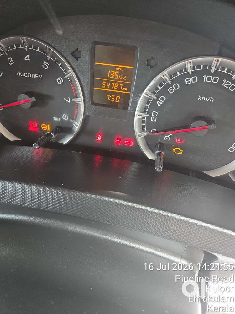 Maruti Suzuki Swift Vxi Abs Bsiv, 2016, Petrol