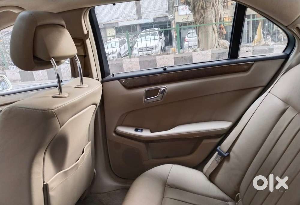 Mercedes-benz E-class 2012