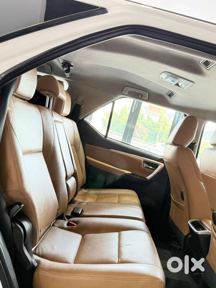 Toyota Fortuner 4x2 At 2.8 Diesel, 2019, Diesel