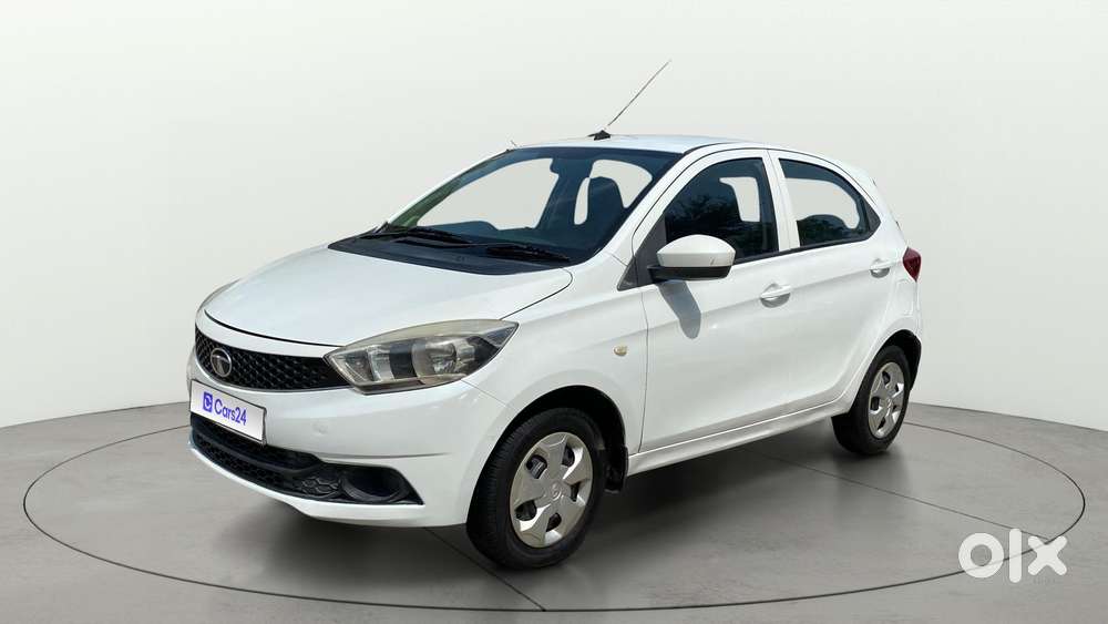 Tata Tiago 1.2 Revotron Xta, 2017, Petrol