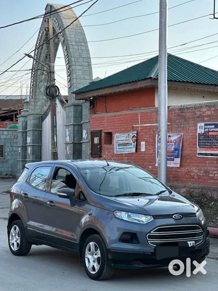 Ford Escort 2015 Diesel 70000 Km Driven