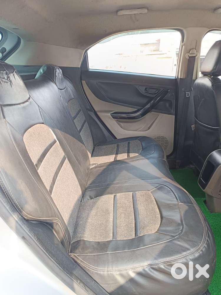 Tata Nexon 1.5 Revotorq Xm (s), 2018, Diesel