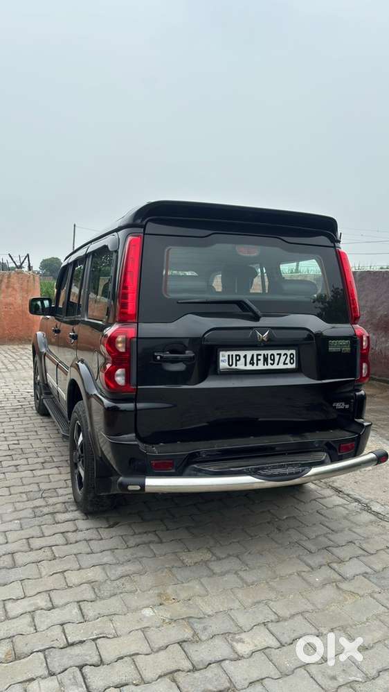 Mahindra Scorpio Classic 2023