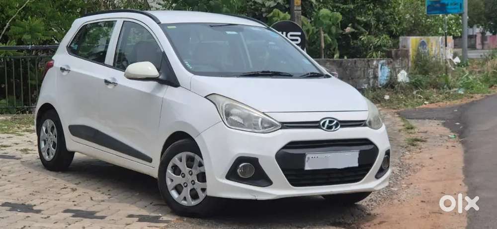 Hyundai Grand I10 2014 Diesel 137000 Km Driven