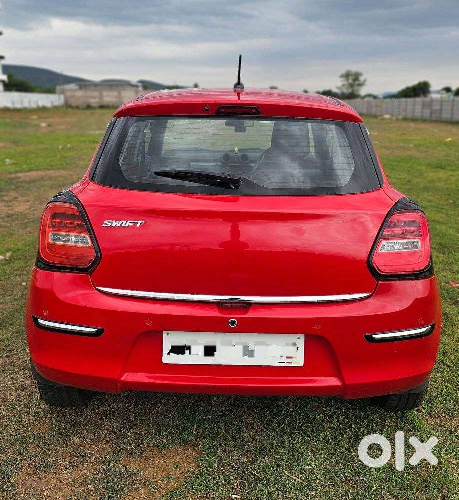 Maruti Suzuki Swift Zxi Plus, 2022, Petrol