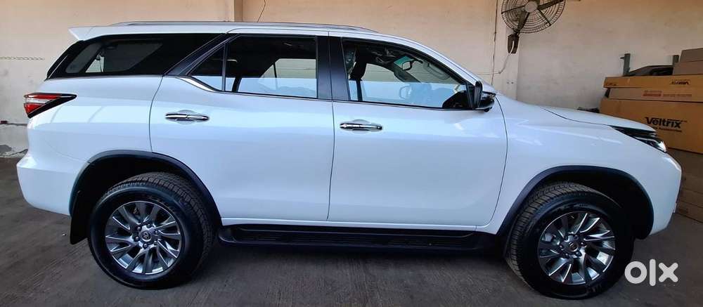 Toyota Fortuner Legender 4x4 At 2.8, 2026, Diesel