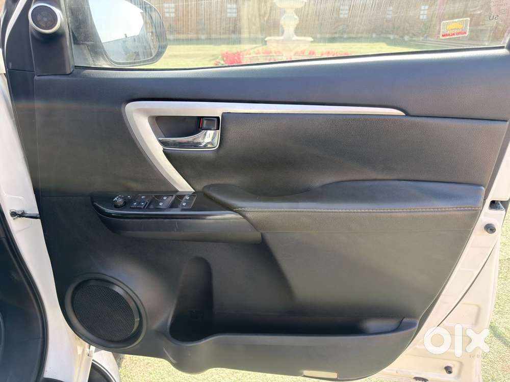 Toyota Fortuner 4x2 At 2.8 Diesel, 2019, Diesel