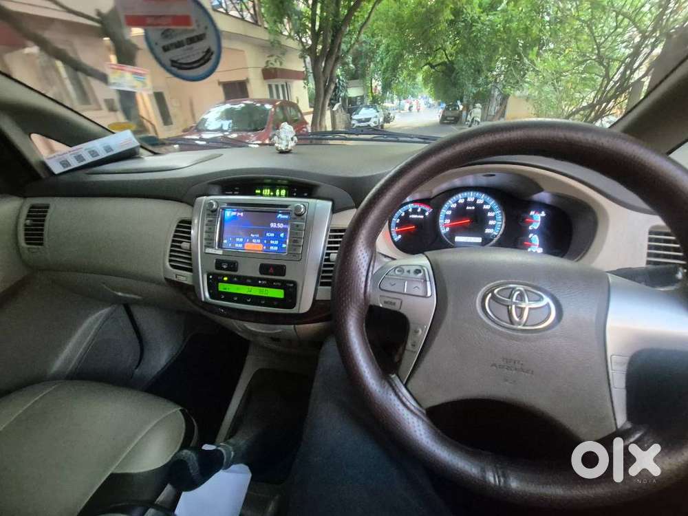 Very Well Maintained Innova 2013 Model