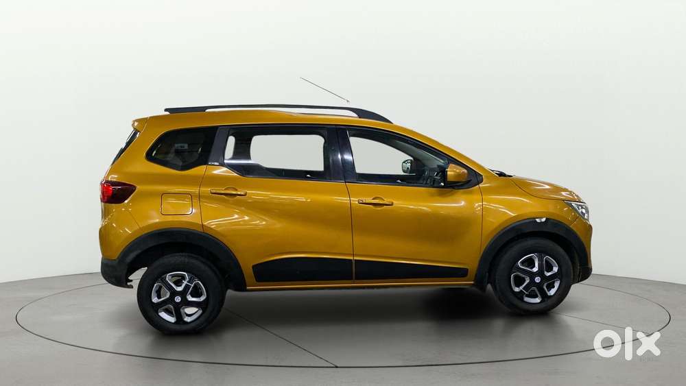 Renault Triber Rxz, 2019, Petrol