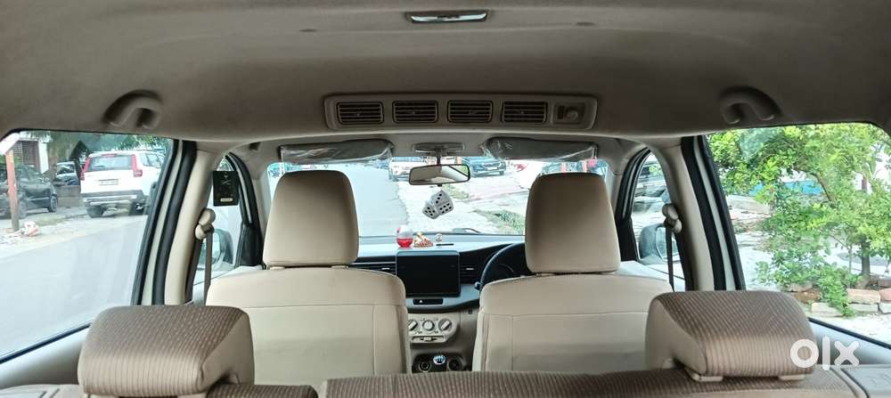 Maruti Suzuki Ertiga 1.5 Vxi, 2021, Petrol