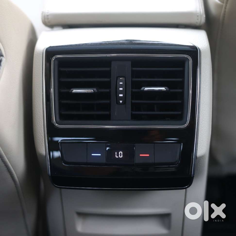 Skoda Superb 2.0 L&k Tsi At, 2021, Petrol