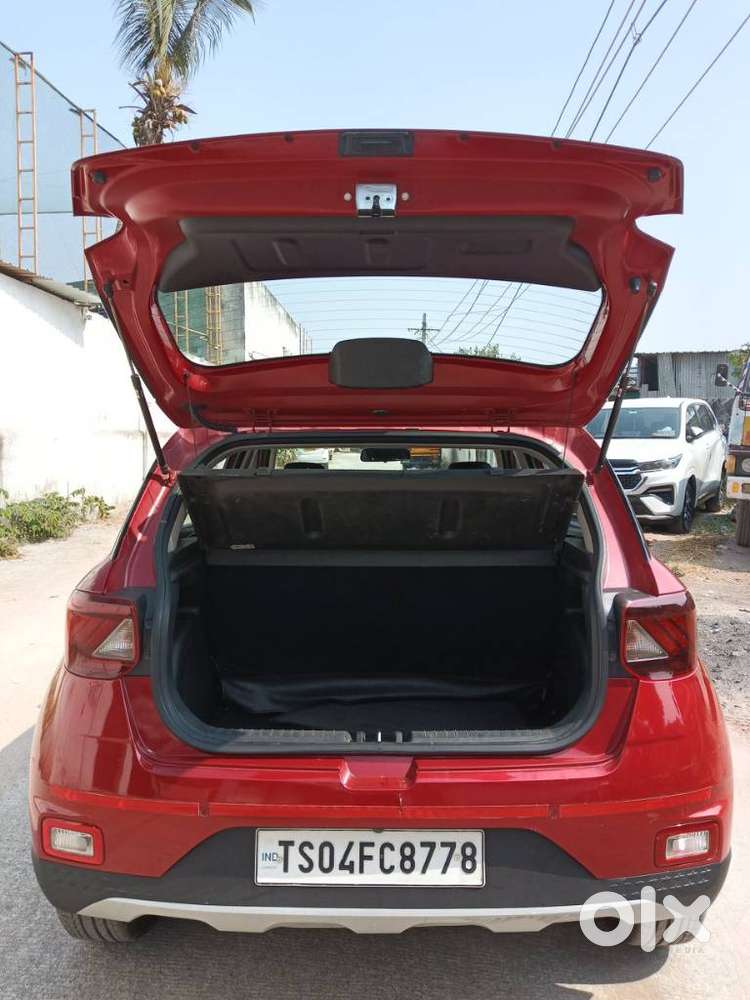 Hyundai Venue Sx Turbo, 2021, Petrol