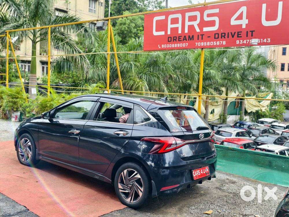 Hyundai I20 Asta (o) 1.2 Mt Dual Tone, 2023, Petrol