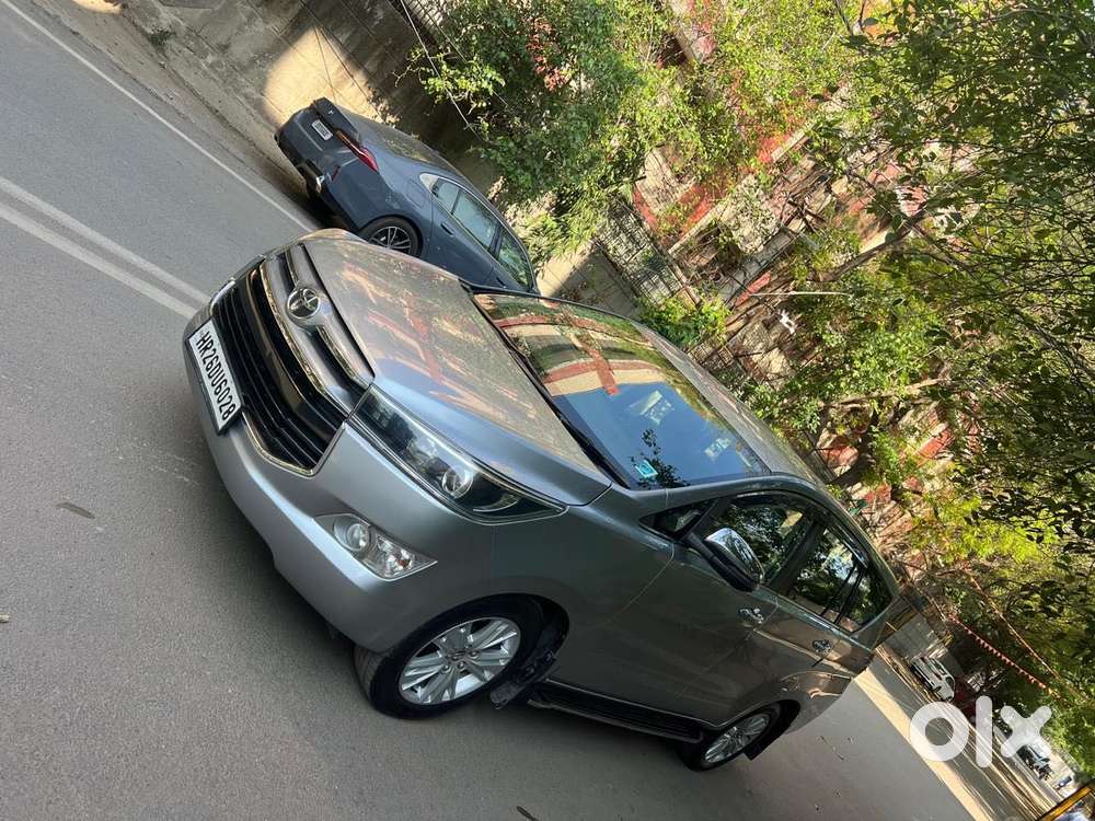 Toyota Innova Crysta 2.4 Zx Mt, 2018, Diesel