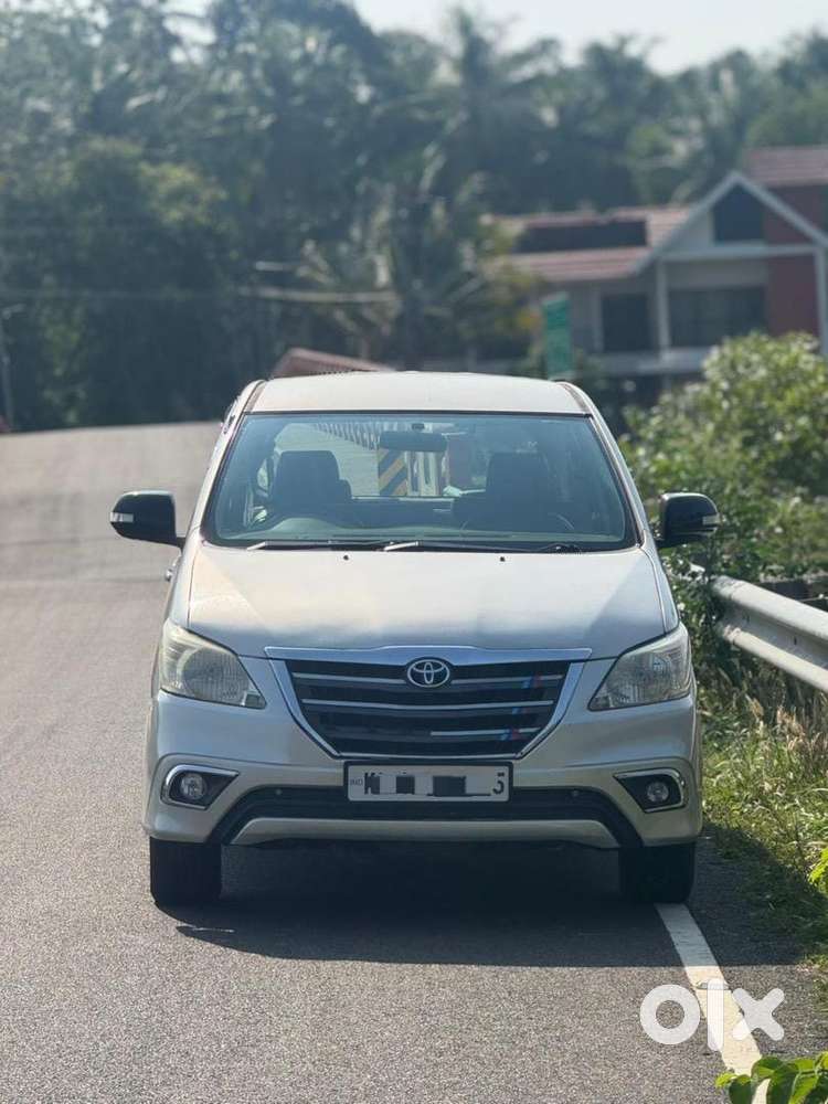 Toyota Innova 2010 Diesel 282023 Km Driven