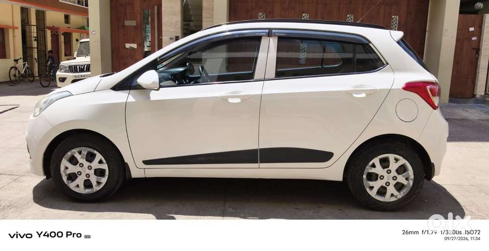 Hyundai Grand I10 Sportz O 1.2, 2015, Petrol