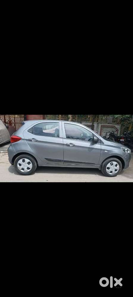 Tata Tiago 1.2 Revotron Xta, 2018, Petrol