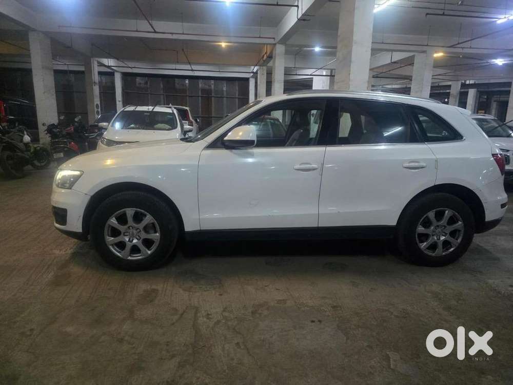 Audi Diesel Automatic Car Chill Condition With Sunroof