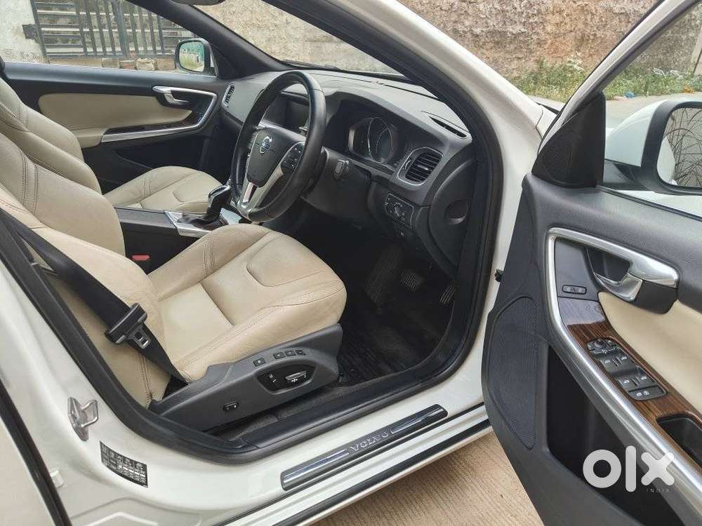 Volvo S60 D4 Momentum, 2016, Diesel