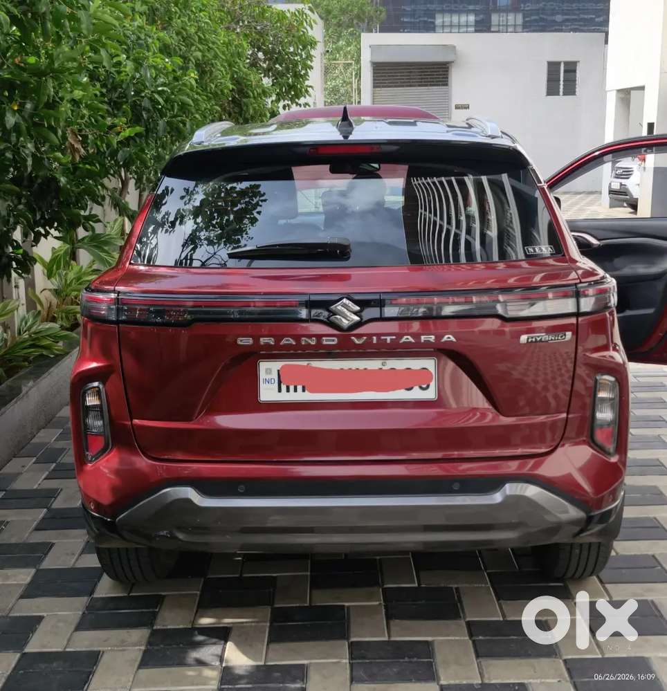 Maruti Suzuki Grand Vitara 2023 Hybrid Top Model
