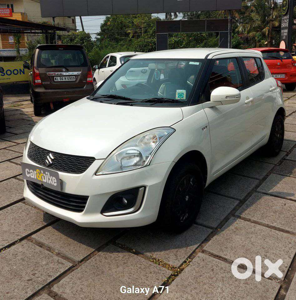Maruti Suzuki Swift Vxi Ags, 2017, Petrol