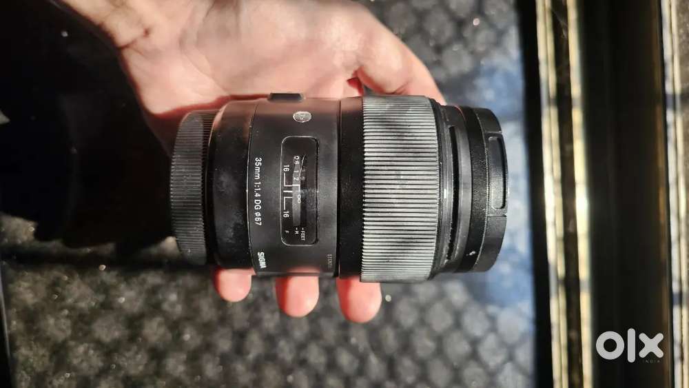 Sigma 35mm f1.4 art series canon lens - Cameras & Lenses - 1826124781