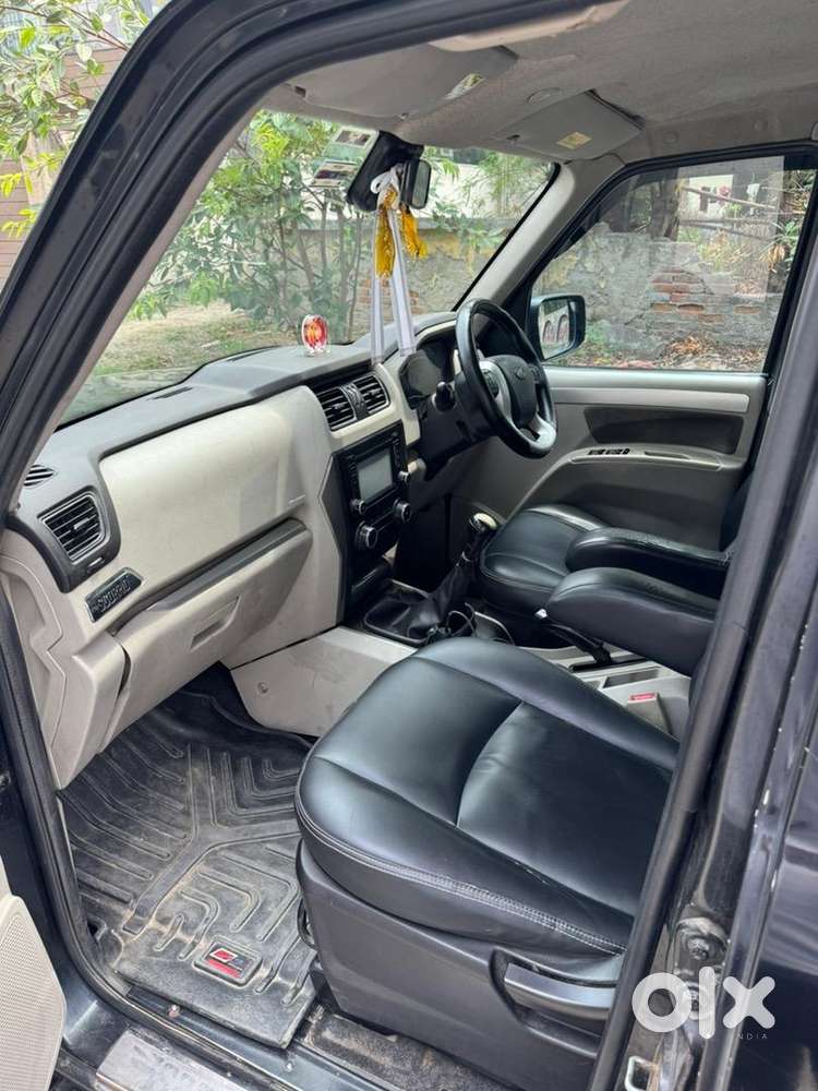 Mahindra Scorpio 2017 Diesel Well Maintained