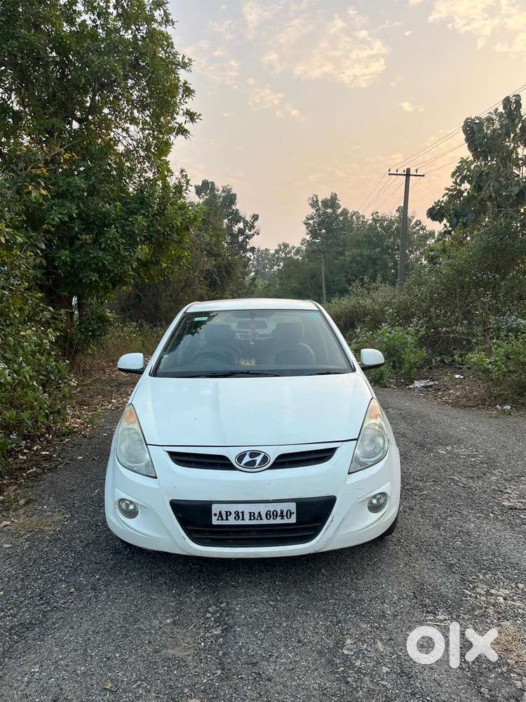 Hyundai I20 2009 Petrol 75000 Km Driven