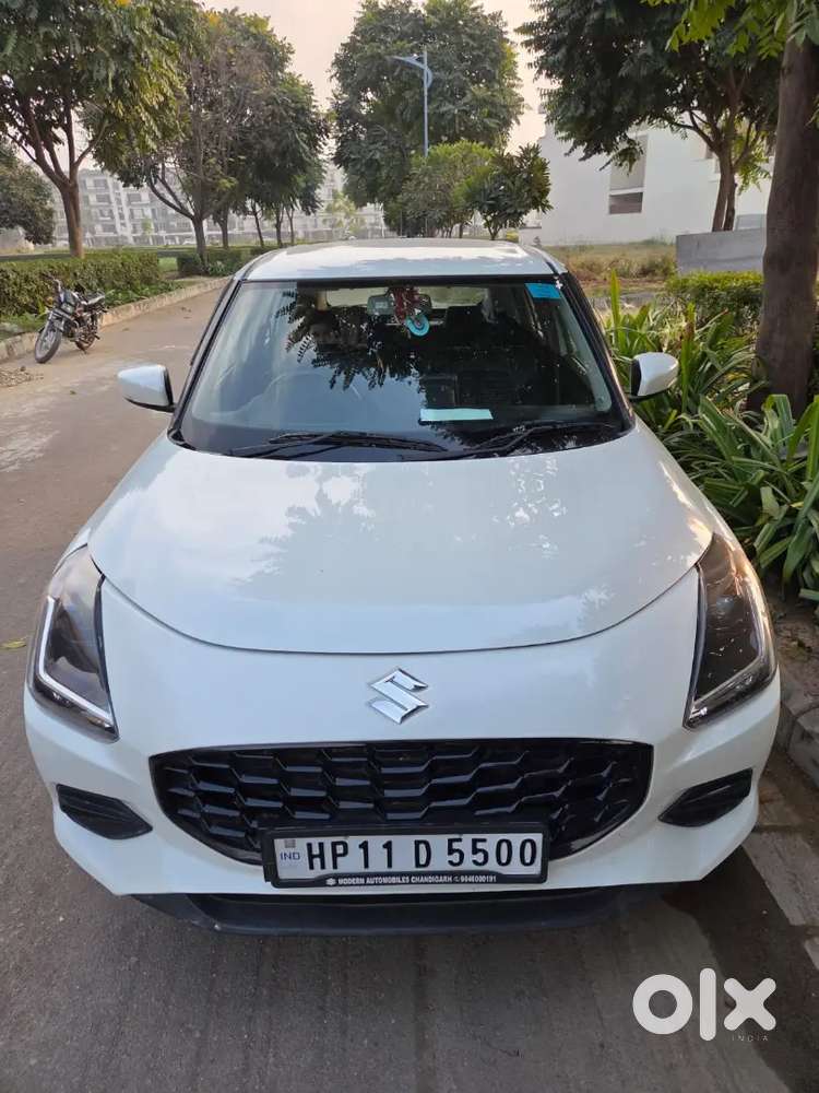 Maruti Suzuki Swift 2024 Petrol 42000 Km Driven