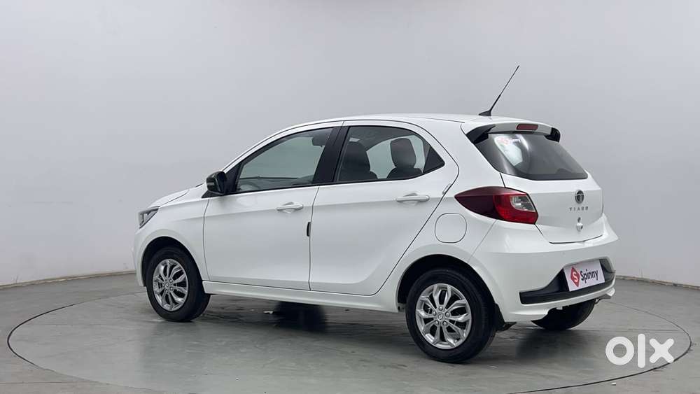 Tata Tiago 1.2 Revotron Xt Option, 2025, Petrol