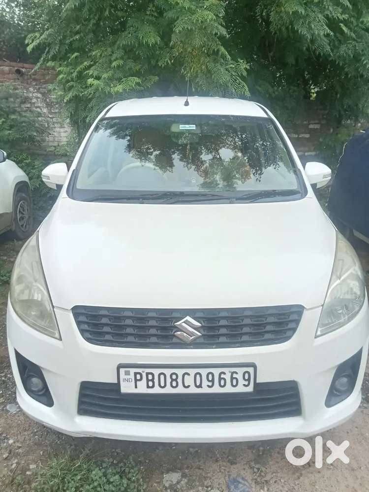 Maruti Suzuki Ertiga 1.5 Zdi Manual 2014