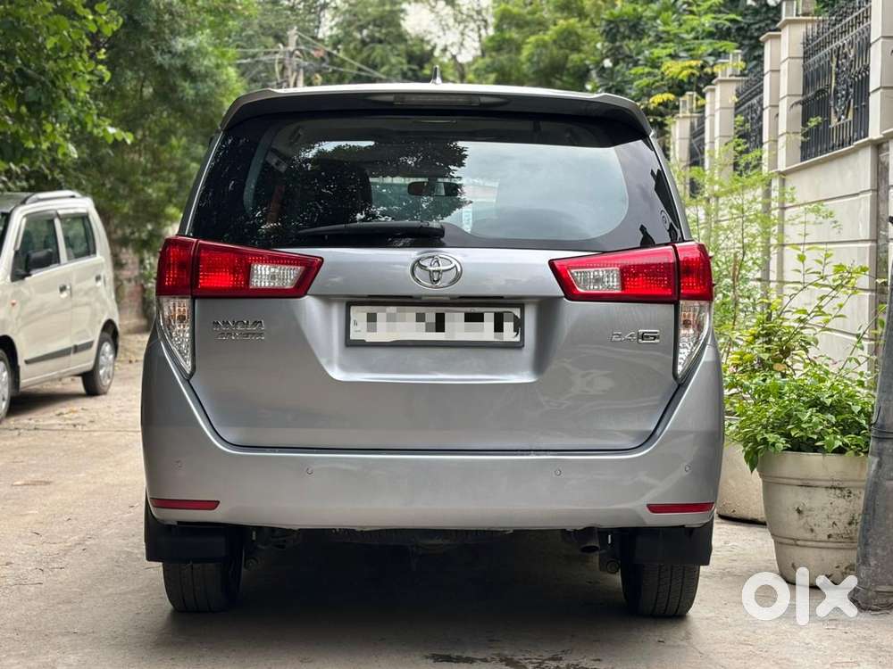 Toyota Innova Crysta 2.4 Gx Mt, 2022, Diesel