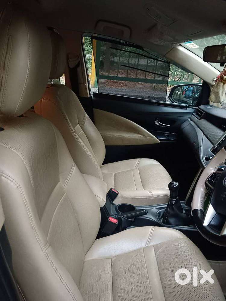 Toyota Innova Crysta 2.4 Gx Mt, 2023, Diesel
