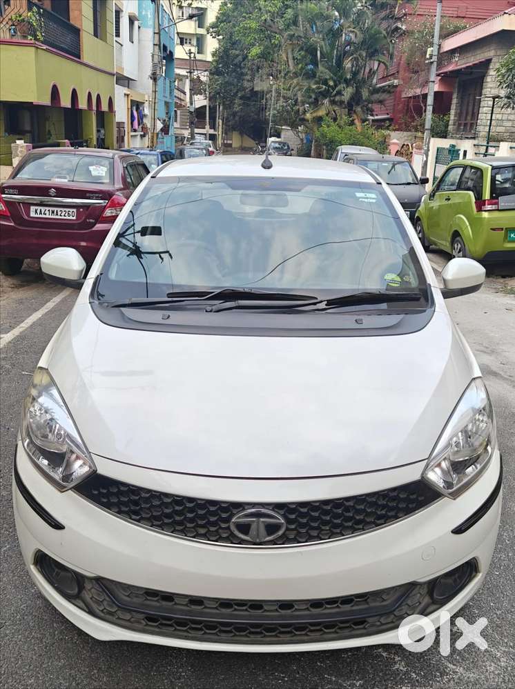 Tata Tiago 1.2 Revotron Xt, 2016, Petrol